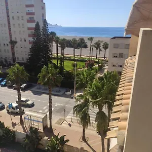 Precioso Atico A Pie De Playa Con Piscina. Apartamento